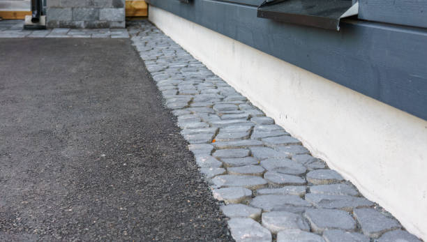 Best Driveway Paving Contractor  in Oak Grove, MO